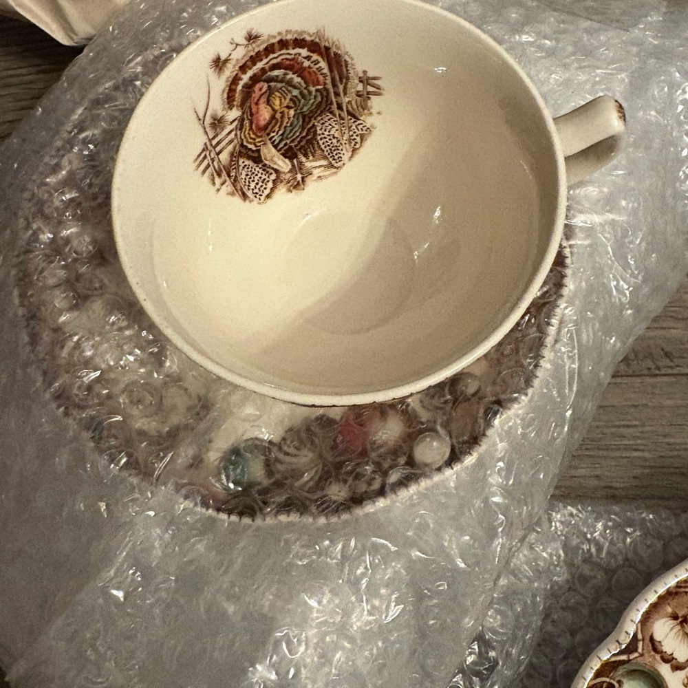 Johnson Brothers Turkey Dinner Plate. I have 10 dinner plates.  Price per plate. - Picture 5 of 5